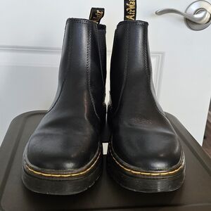 Dr. Martens Dorian Chelsea Boots Black Leather Pull On Women's Size 7 EU 38